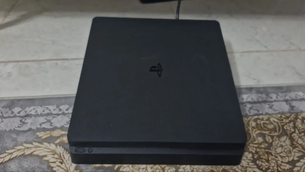 ps4 اسلیم|کنسول، بازی ویدئویی و آنلاین|بادرود, |دیوار