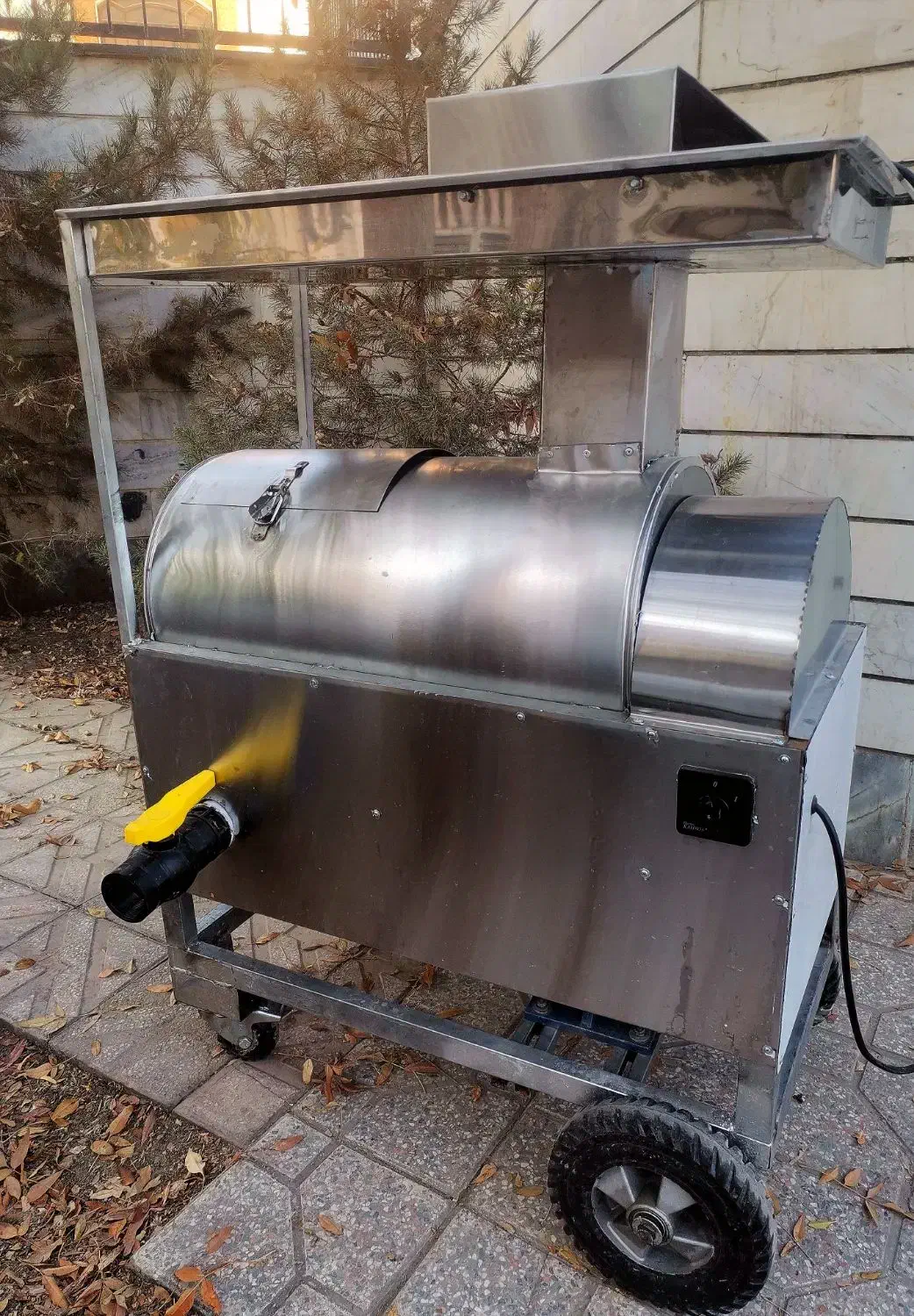 دستگاه آب گوجه گیری صنعتی|ماشینآلات صنعتی|اندیشه, اندیشه فاز ۳|دیوار