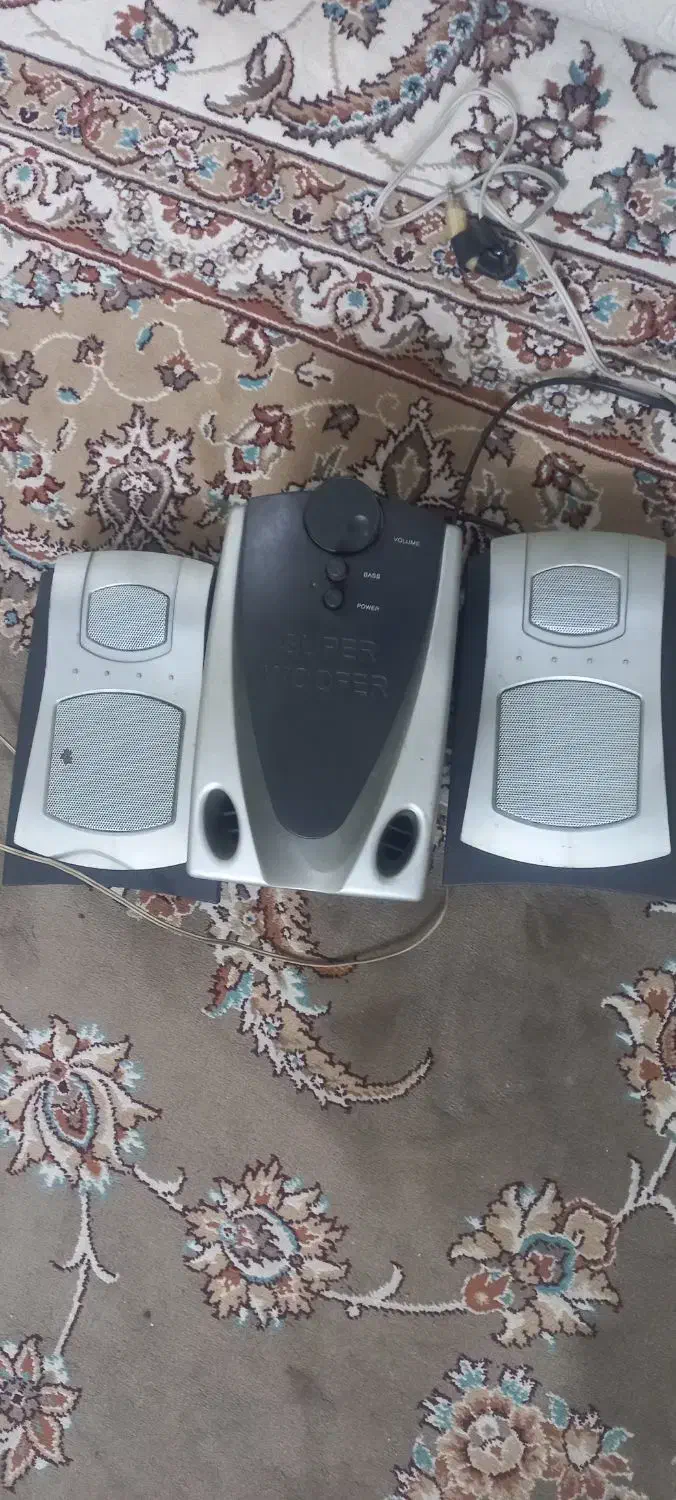 تلوزیون ۲۱اینچ|تلویزیون و پروژکتور|کرج, حسن آباد|دیوار