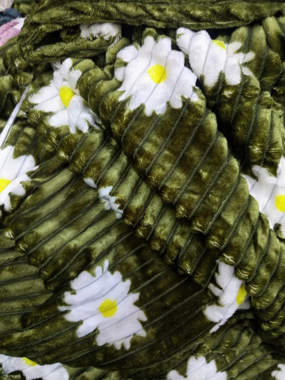 پتو مخمل|رختخواب، بالش، پتو|اهواز, اسلام آباد شرقی|دیوار