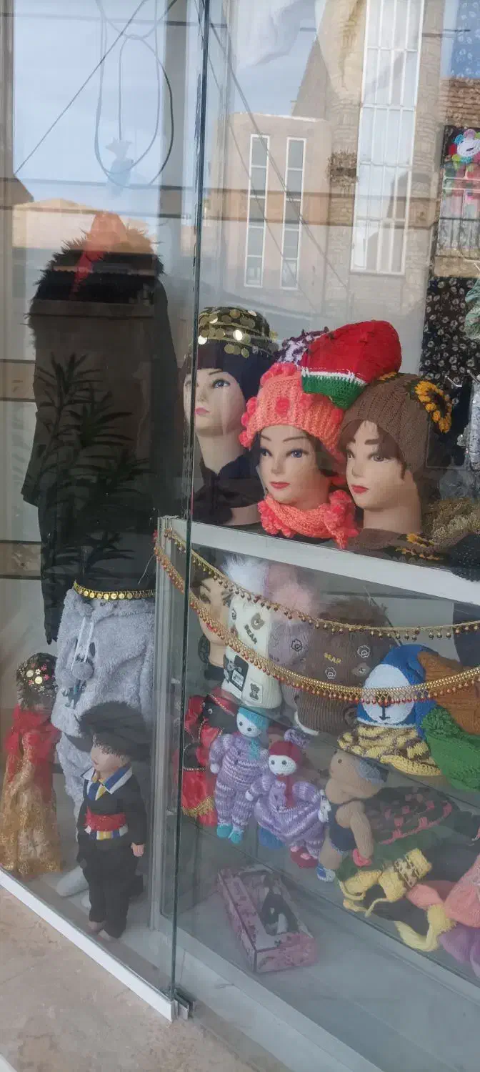 مقداری بافتنی حراج زیر قیمت|لباس|بیلوار, |دیوار