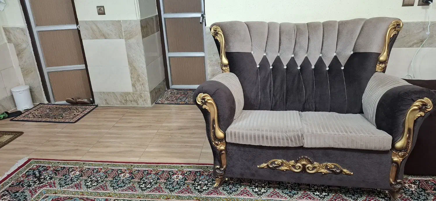 مبل هفت نفره|مبلمان خانگی و میز عسلی|اصفهان, محمودیه|دیوار