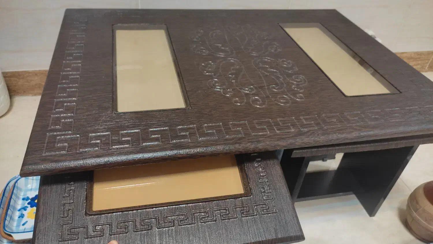 میز پذیرایی ۴خونه|مبلمان خانگی و میز عسلی|گرمدره, |دیوار