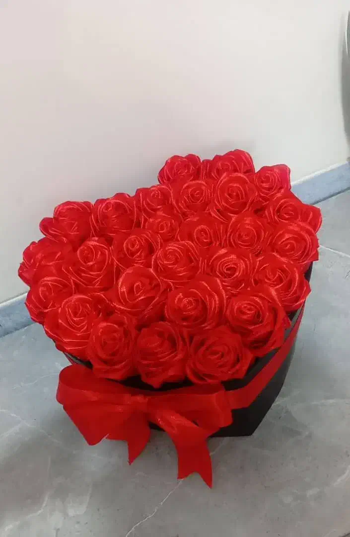 باکس گل روبانی ۲۶ تایی|گل مصنوعی|فسا, |دیوار