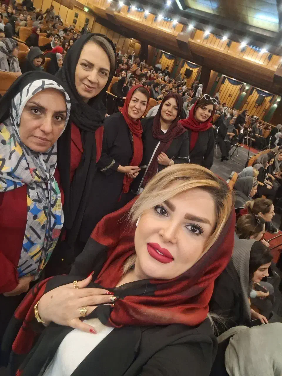 کارانلاین برای بانوان|استخدام بازاریابی و فروش|اراک, |دیوار