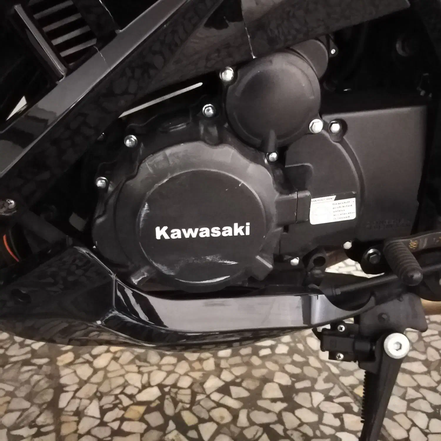 دوسیلندر هایپرو موتور کاوازاکی|موتورسیکلت|اصفهان, امیرعرب|دیوار