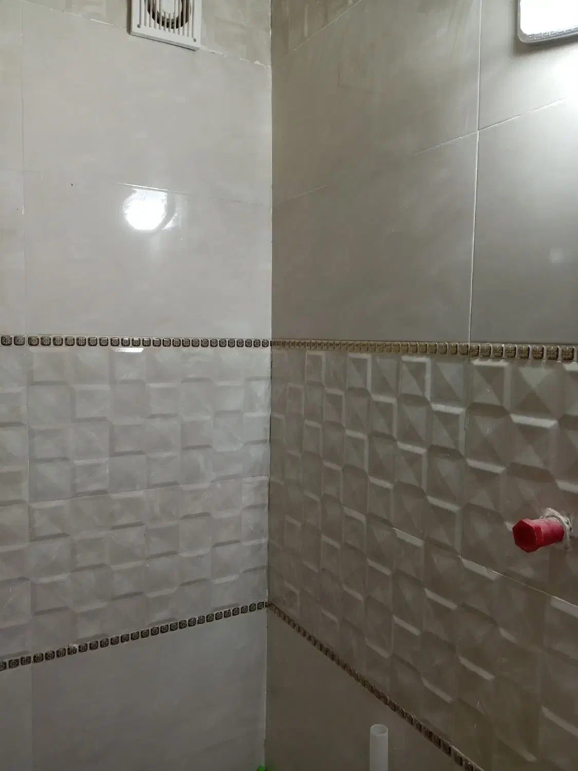 کاشی کاری. بنایی ساختمان. خورده کاری|خدمات پیشه و مهارت|گلستان (تهران), |دیوار