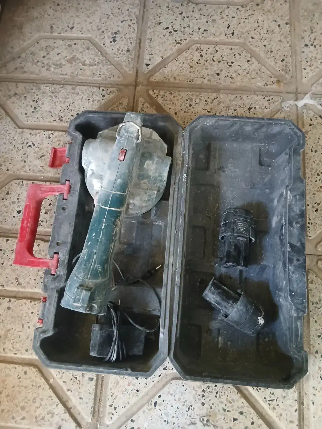 ویبراتور شارژی مخصوص سرامیک کف کاشی چسبی .|ابزارآلات|بیرجند, |دیوار