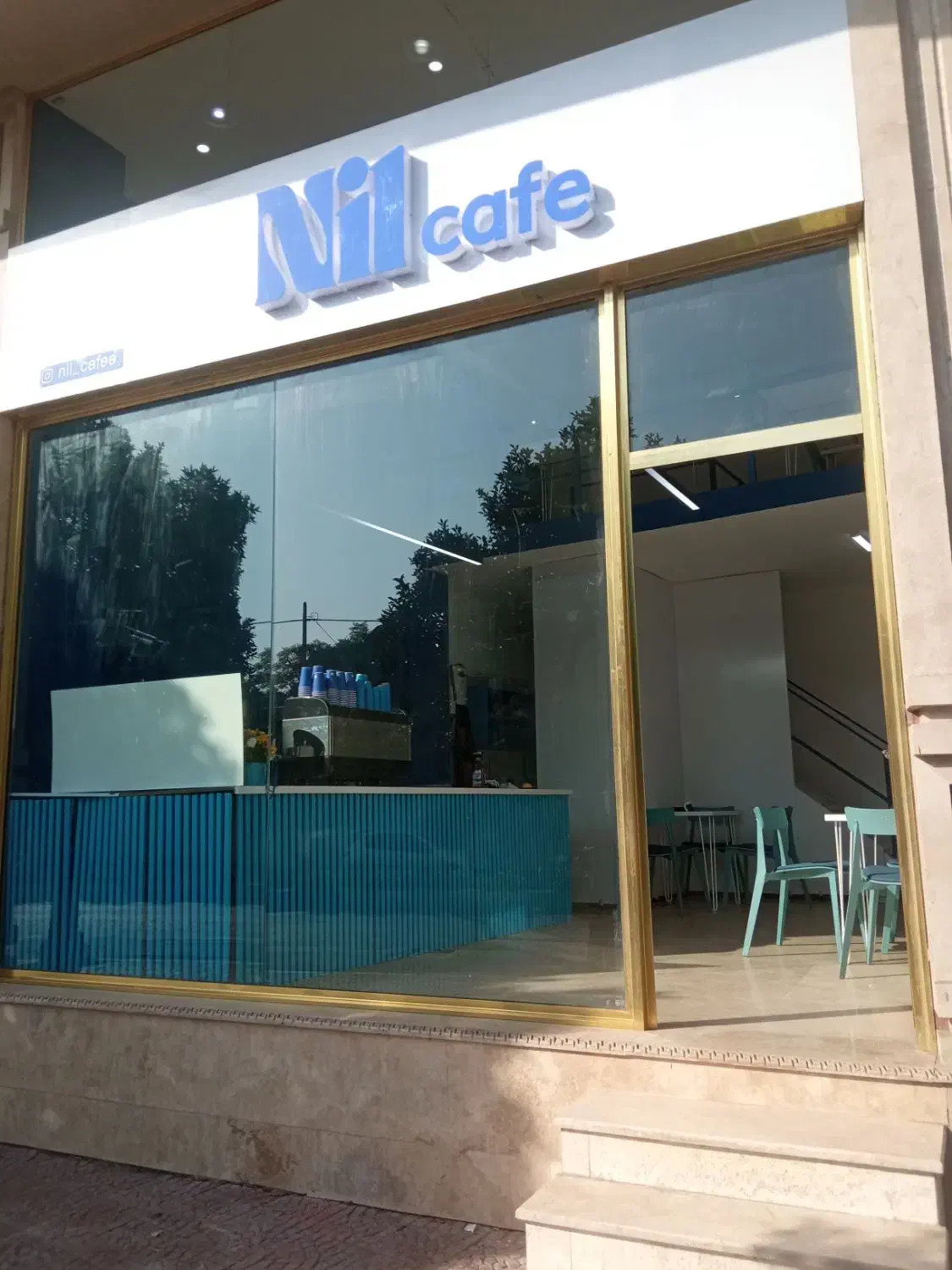 استخدام نیرو کار خانم برای کافه|استخدام خدمات فروشگاه و رستوران|بابلسر, |دیوار