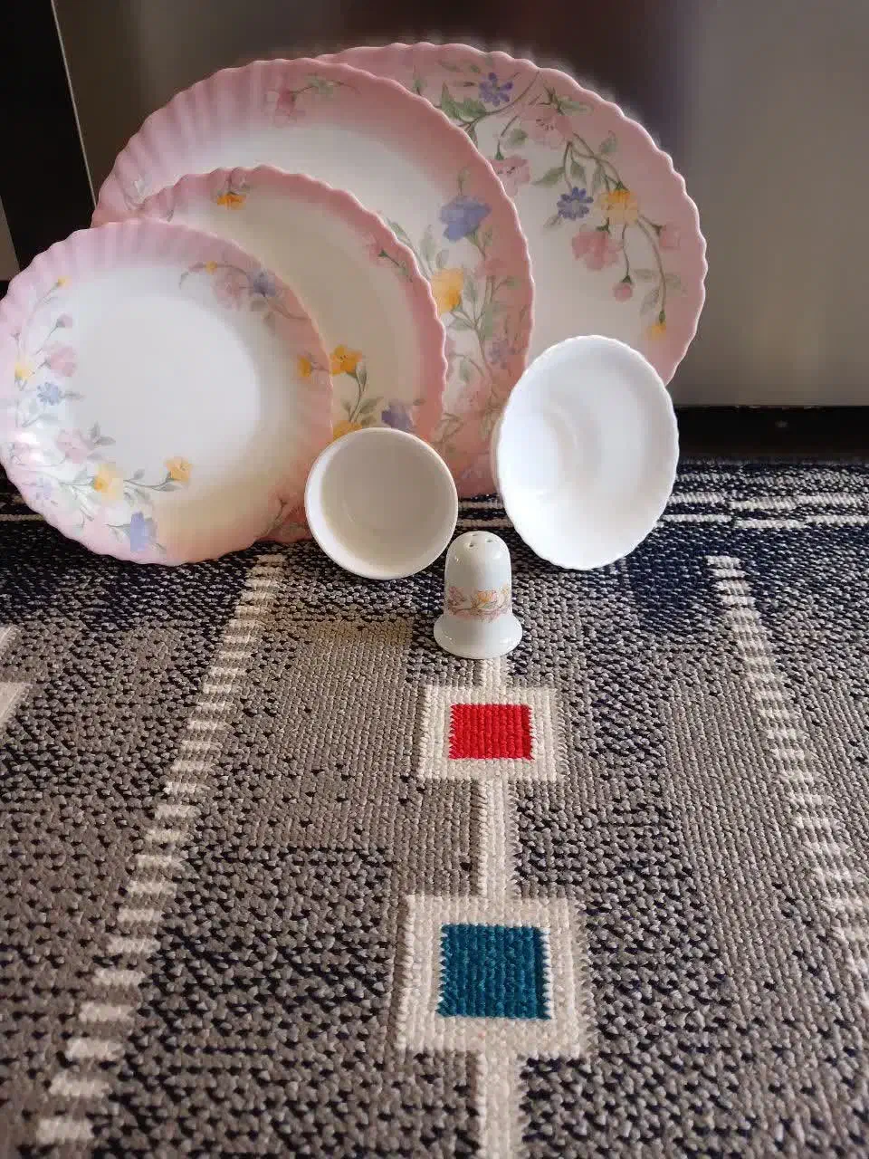 سرویس ارکوپال فرانسوی|ظروف سرو و پذیرایی|شهرکرد, |دیوار