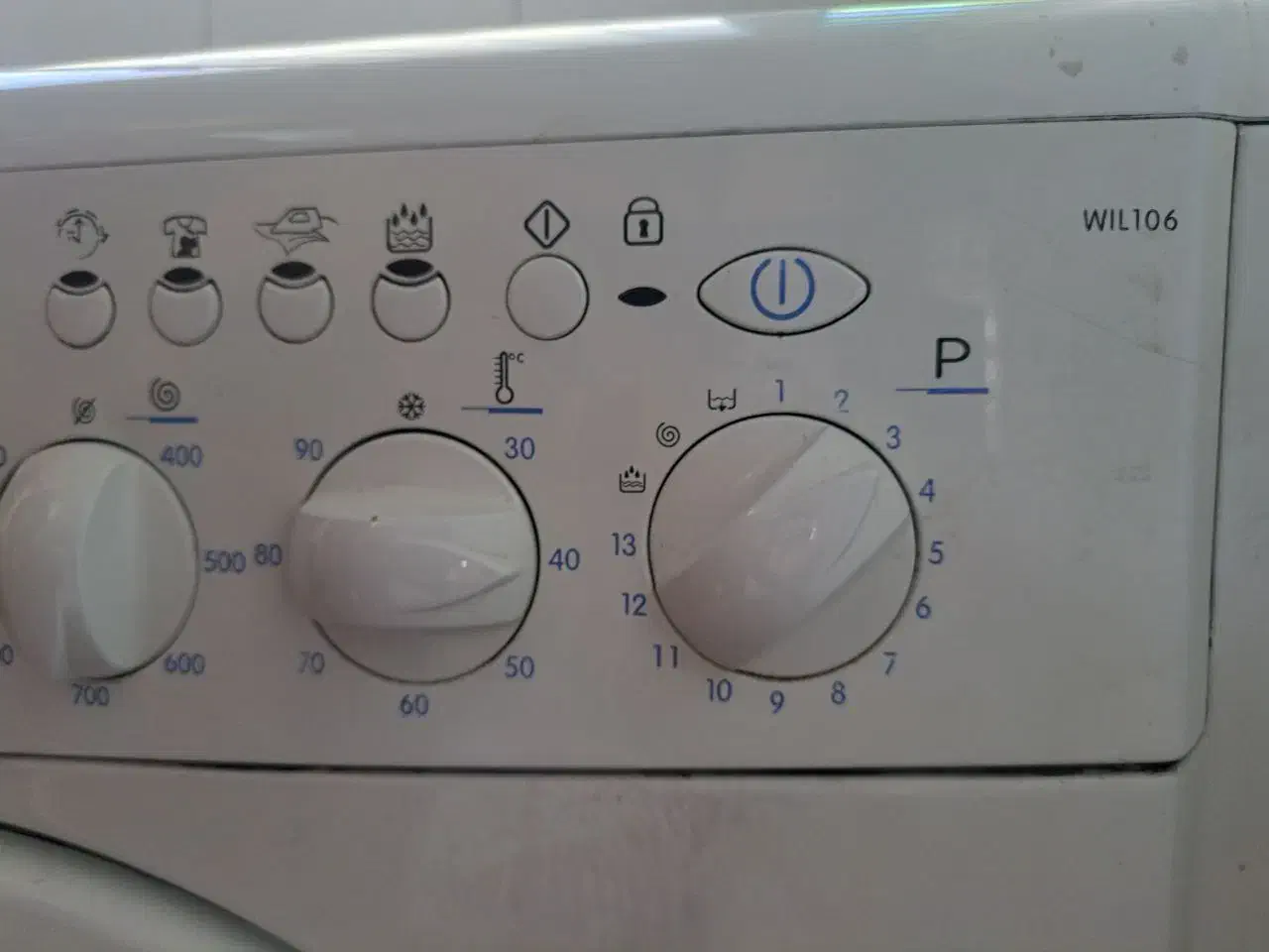 ماشین لباسشویی indesit|ماشین لباسشویی و خشک‌کن لباس|تهران, شوش (باغ آذری)|دیوار