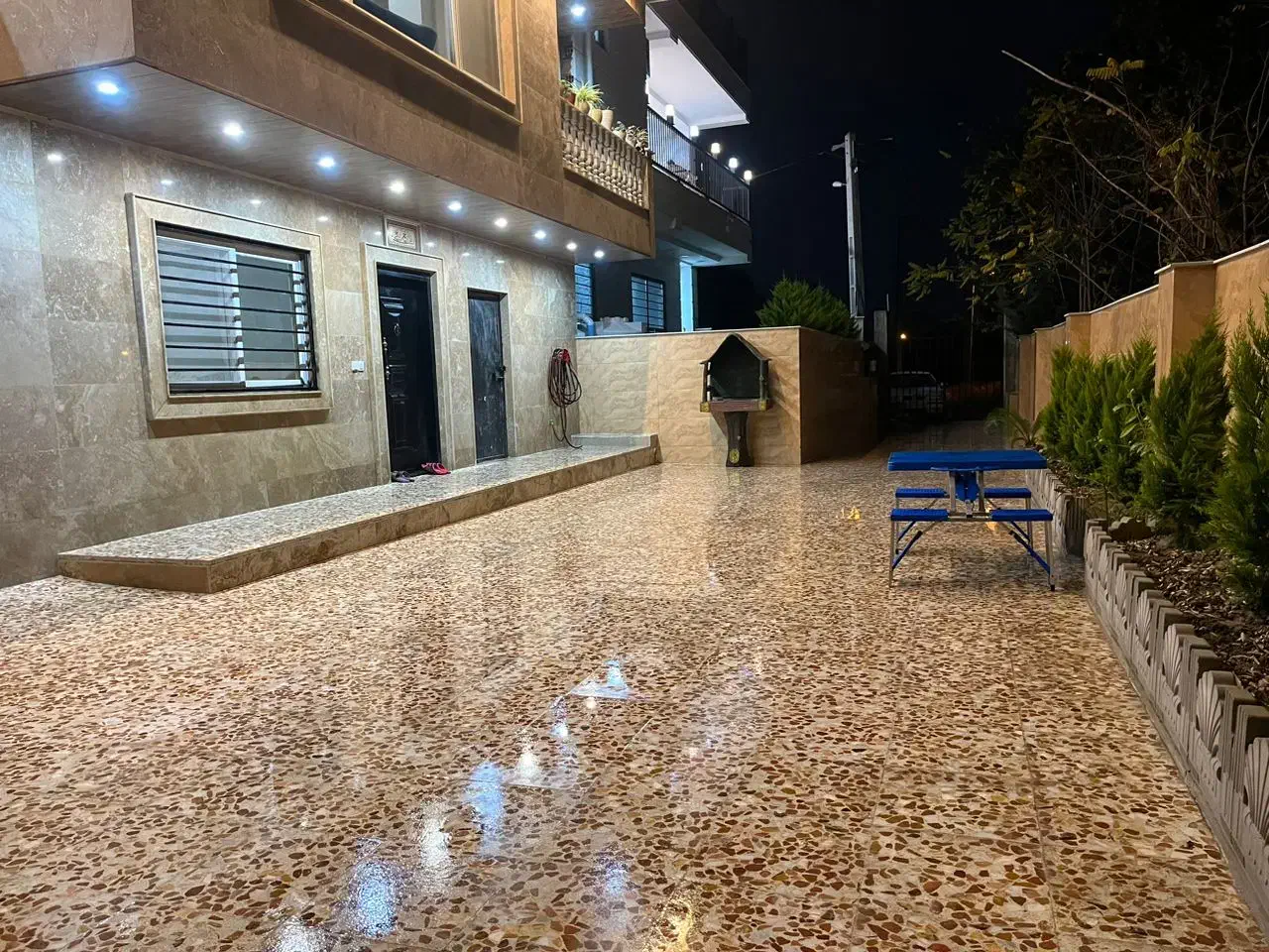 اجاره ویلا نوساز تکخواب تروتمیز|اجارهٔ کوتاهمدت ویلا و باغ|چالوس, |دیوار