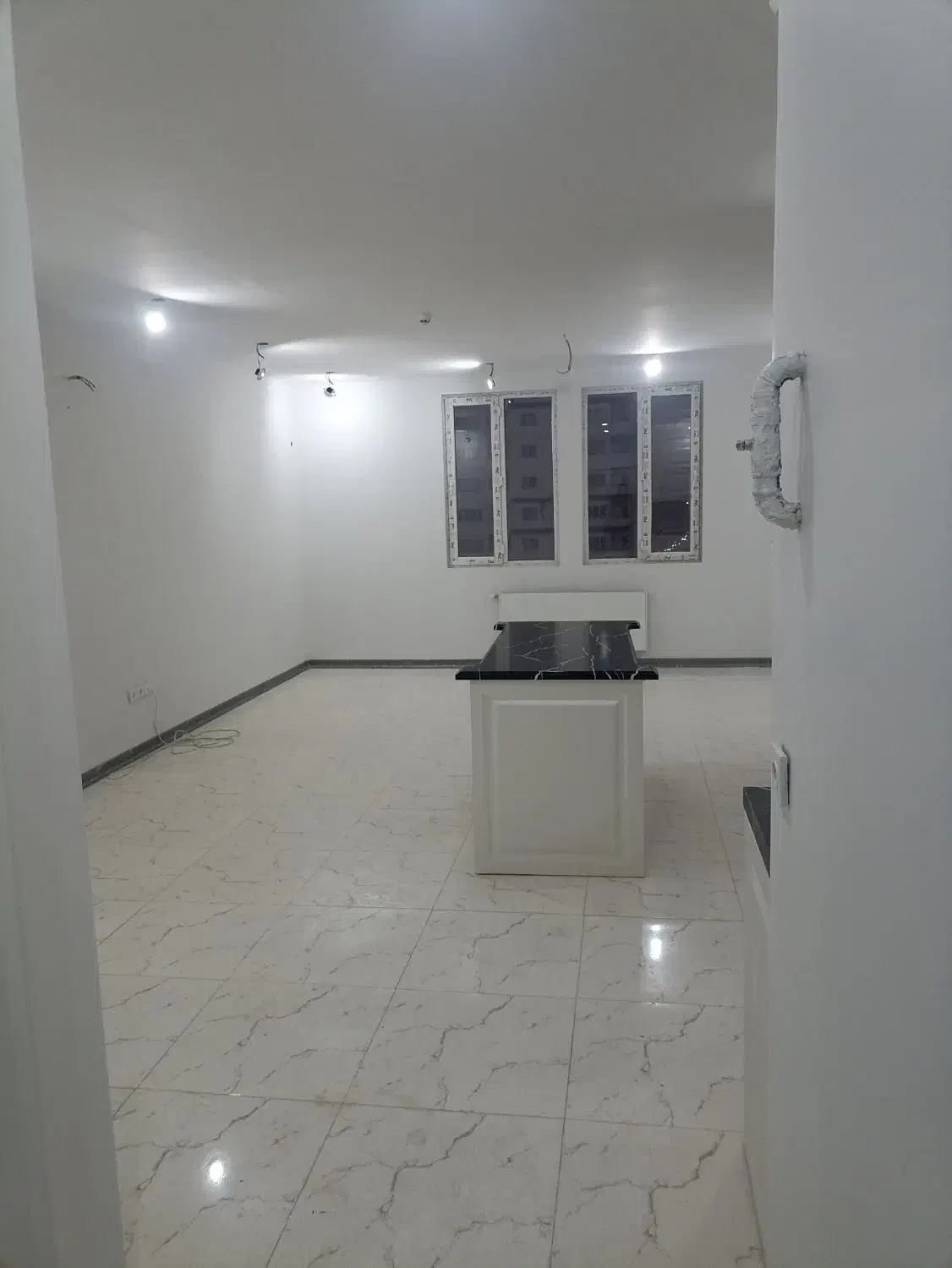 واحد ۹۸ متری دانیال پارک طبقه ۴|فروش آپارتمان|هشتگرد, شهرک گلها|دیوار