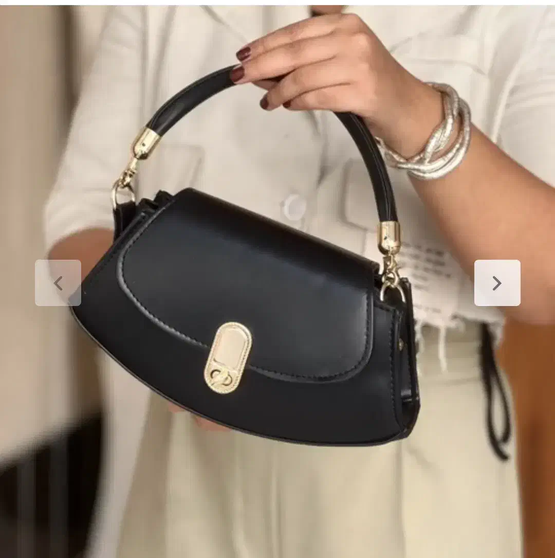 کیف مشکی|کیف، کفش، کمربند|خزل, |دیوار