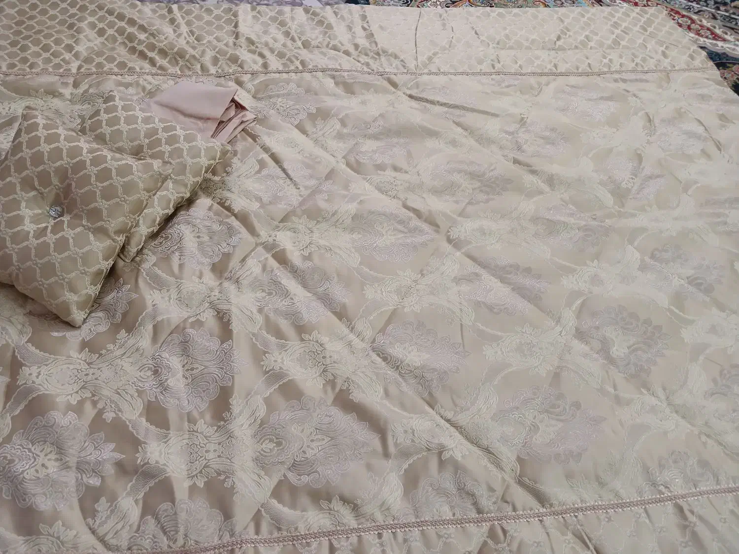 فردش رو تختی|سرویس روتختی|چهارباغ, |دیوار