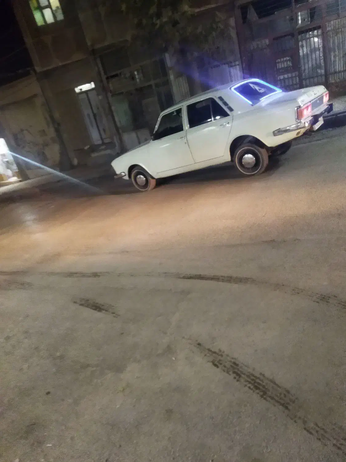 پیکان ۸۳|خودرو سواری و وانت|کرمانشاه, |دیوار