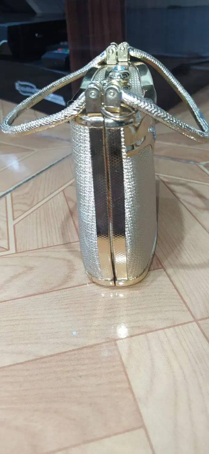 کیف مجلسی|کیف، کفش، کمربند|تبریز, |دیوار