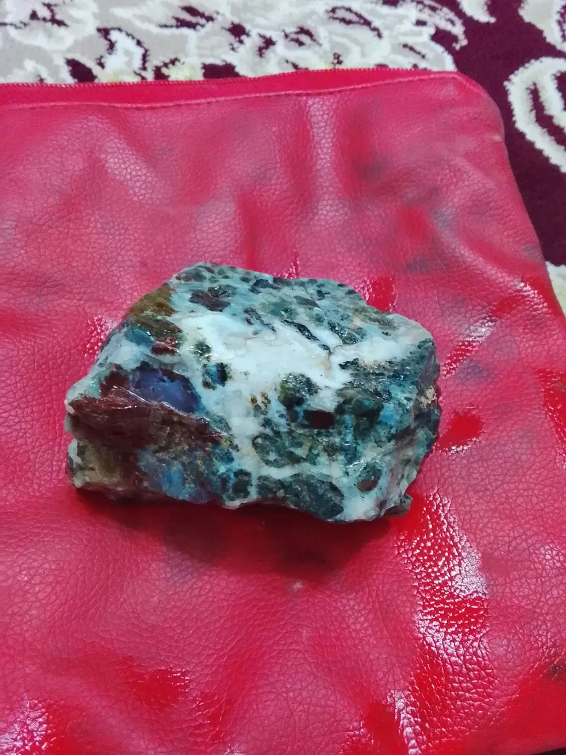 سنگ قیمتی|جواهرات|فلاورجان, |دیوار