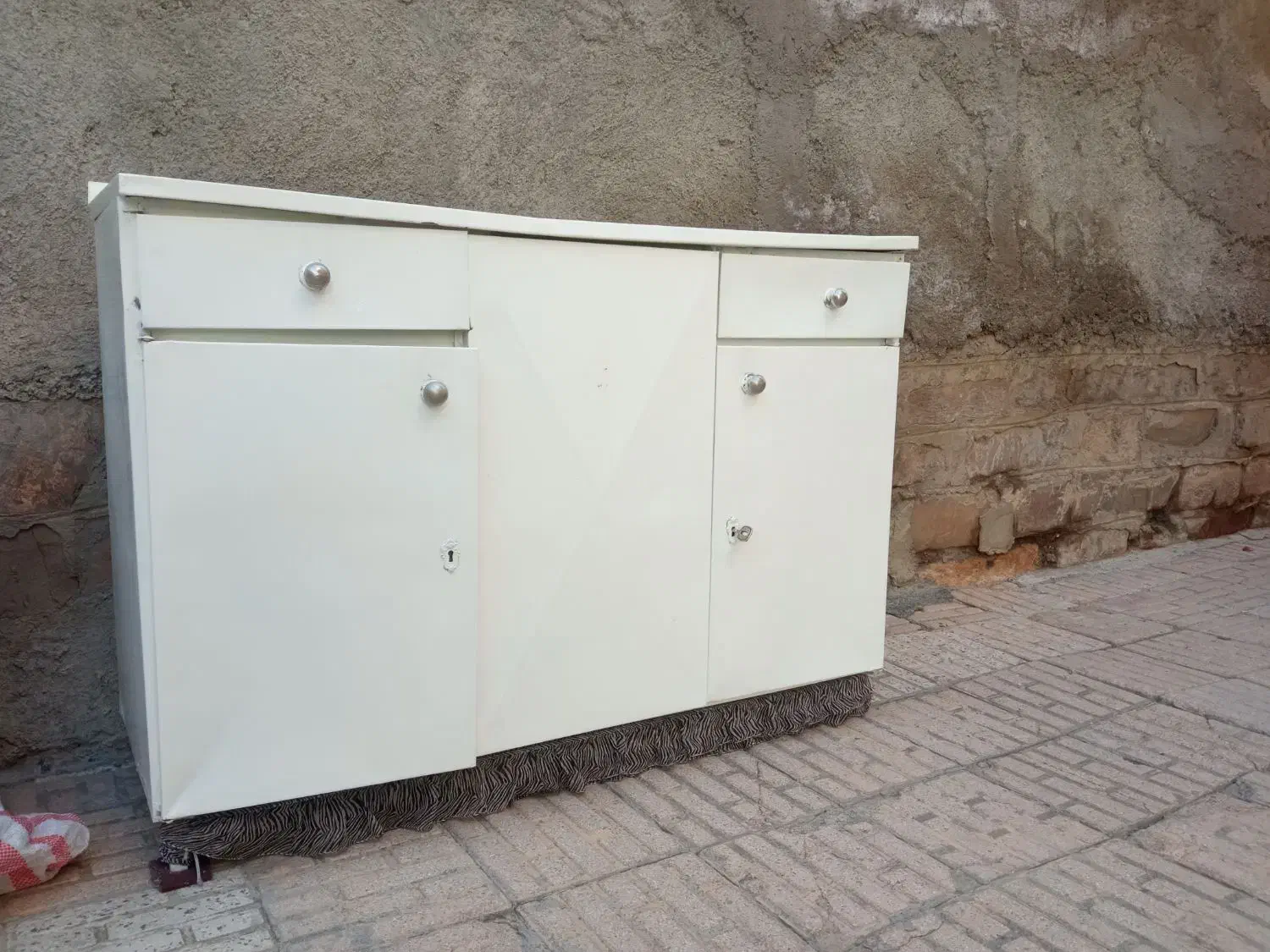 کابینت. آب چکان|آب‌چکان و نظم‌دهنده ظروف|سنندج, |دیوار