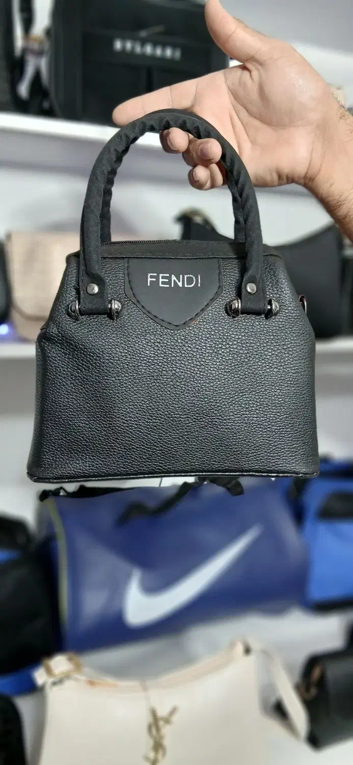 کیف‌ و ساک وارداتی با قیمت باور نکردنی|کیف، کفش، کمربند|آستارا, |دیوار