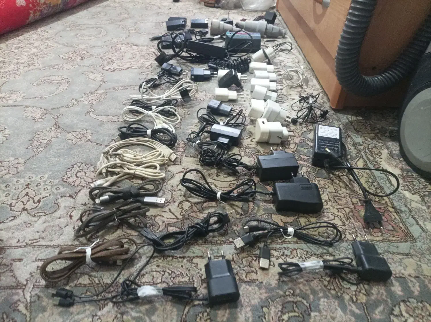 شارژ وکابل اصلی|لوازم جانبی موبایل و تبلت|ورامین, شهرک مدرس|دیوار