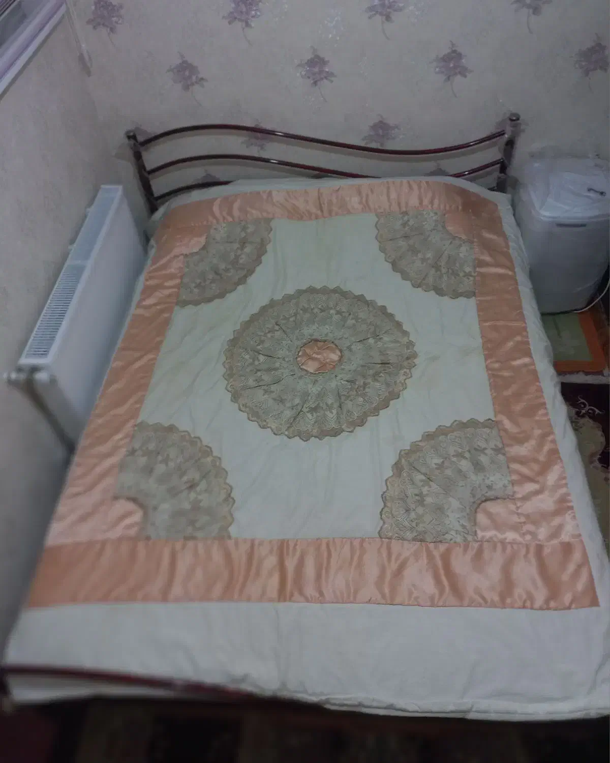 یخچال فریزر ، تلویزیون ، تخت خواب|یخچال و فریزر|تویسرکان, |دیوار