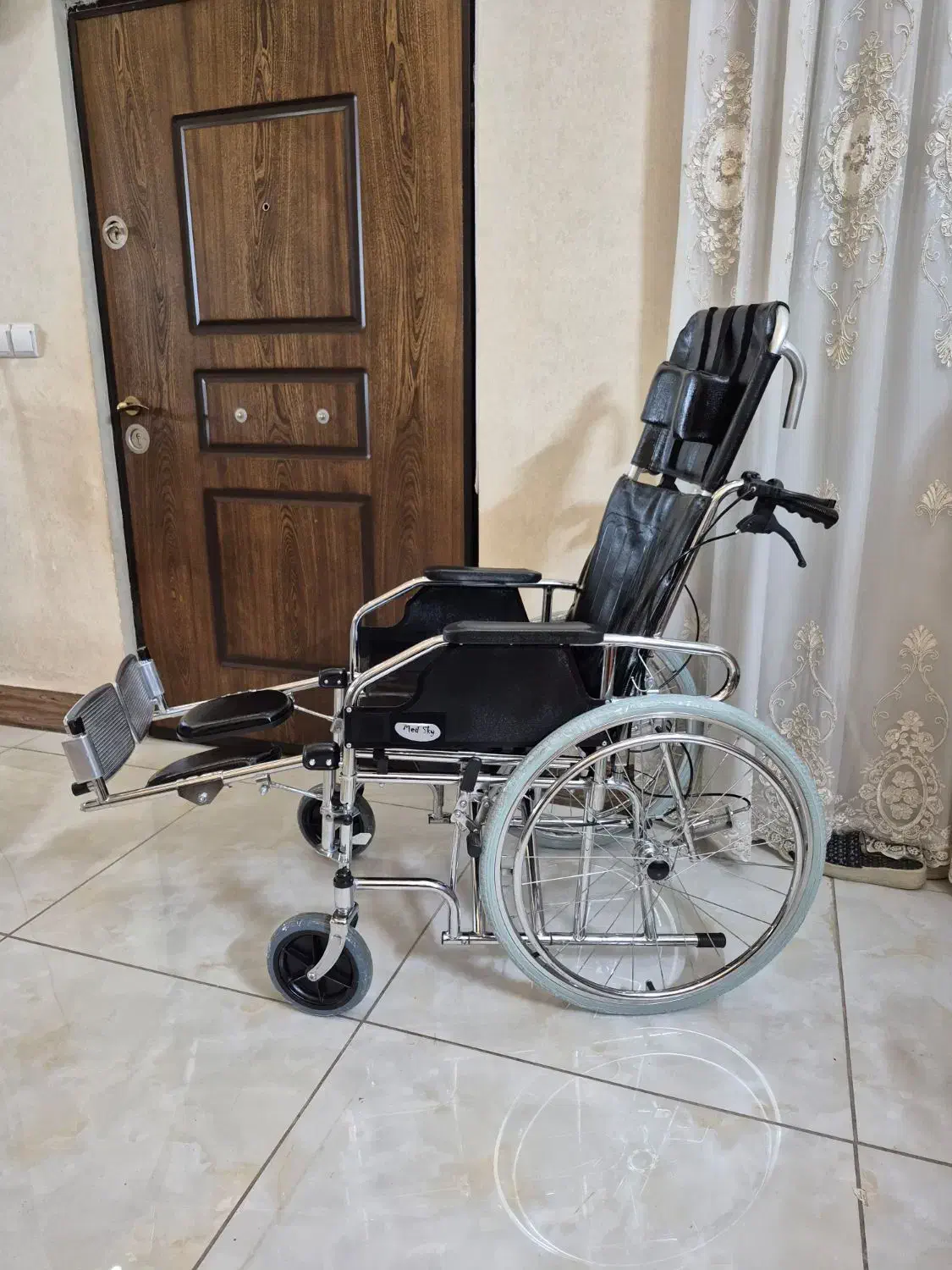 ویلچر تخت خواب شو برانکاردی چند منظوره medskay|تخت و سرویس خواب|اصفهان, دهنو|دیوار