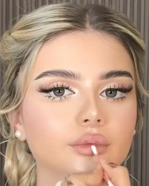 اصلاح و شمع صورت و میکاپ لایت تخفیف افتتاحیه|آرایشگاه و سالن‌های زیبایی|شاهین‌شهر, عطار|دیوار