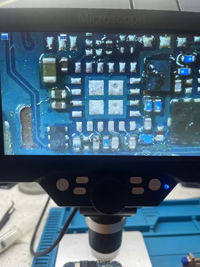 تعمیرات تخصصی موبایل تعویض LCD با بهترین قیمت|خدمات رایانه‌ای و موبایل|رشت, استادسرا|دیوار