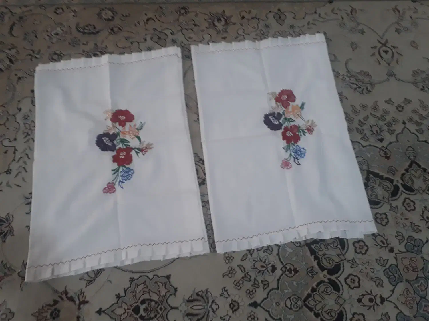 روبالشی|رختخواب، بالش، پتو|شاهین‌شهر, عطار|دیوار