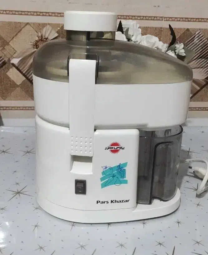 فروش آبمیوه گیر تک کاره پارس خزر|آبمیوه‌گیر و آب‌مرکبات‌گیر|بوشهر, |دیوار