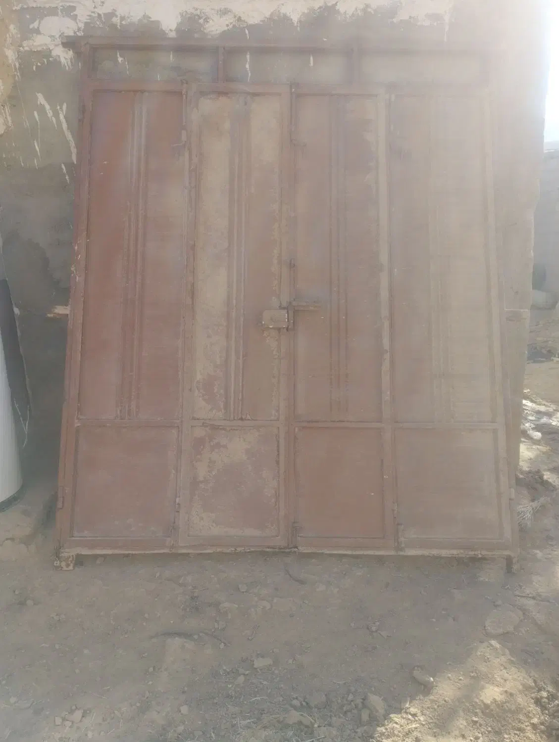 درب حیاط|مصالح و تجهیزات ساختمان|لاران, |دیوار