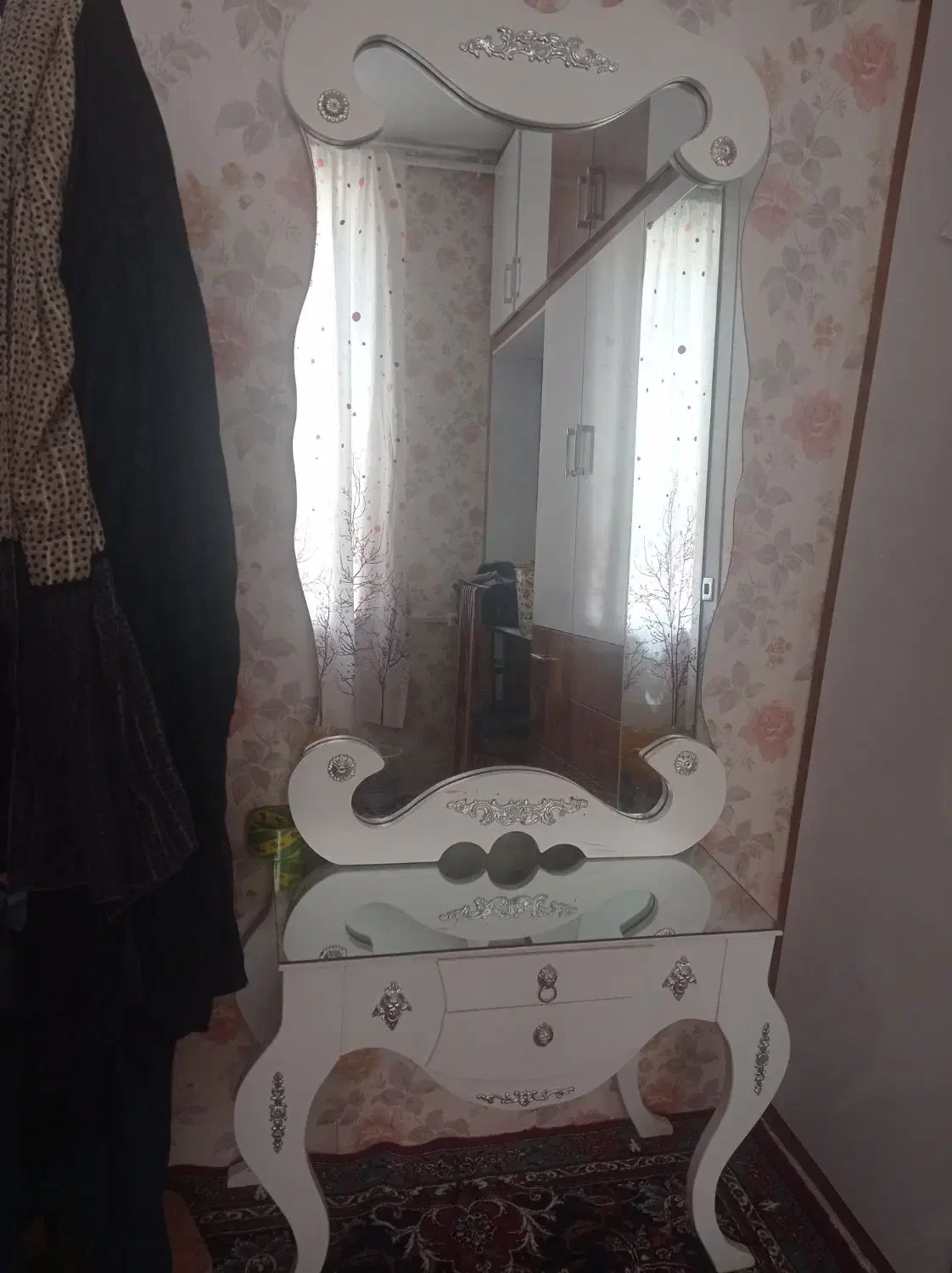 آینه کنسول|بوفه، ویترین، کنسول|شیروان (خراسان), |دیوار