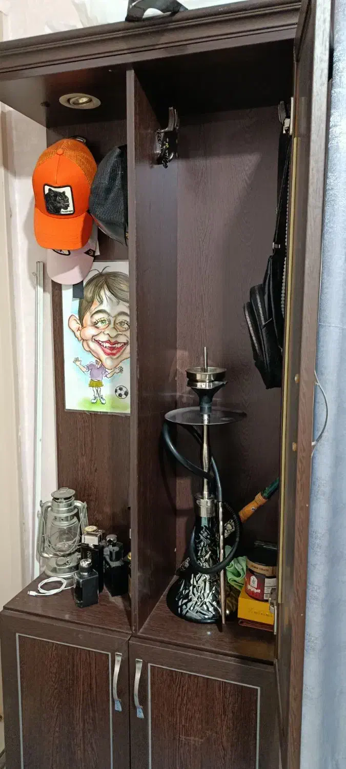 جاکفشی کمد دار|جاکفشی، کمد، دراور|تهران, تسلیحات|دیوار