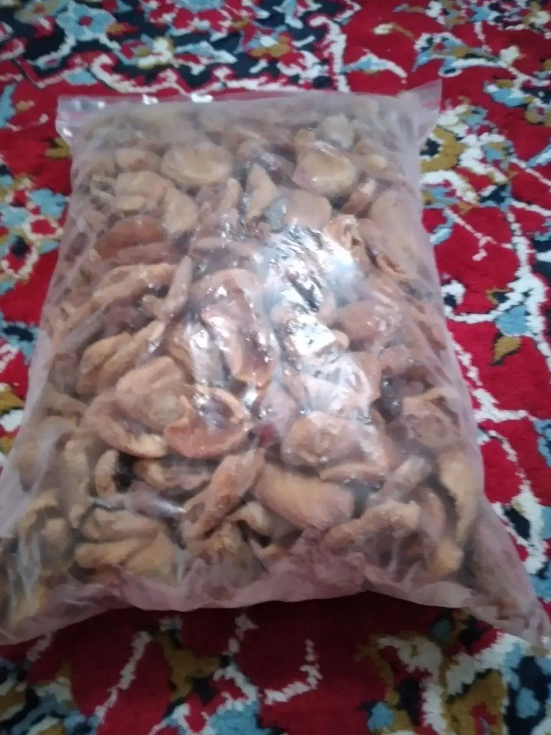 فروش زردآلو و آلبالو اورگانگ شیرین طبیعی|خوردنی و آشامیدنی|میانه, |دیوار