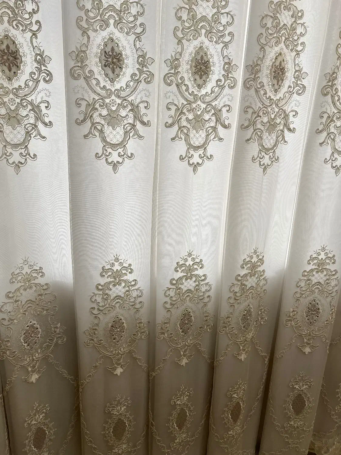 پرده|پرده، رانر، رومیزی|تهران, سازمان برنامه شمالی|دیوار