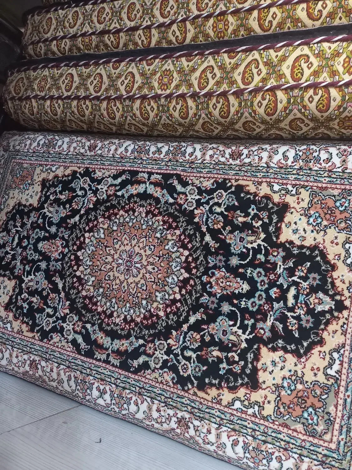 پشتی|پشتی|جوانرود, |دیوار