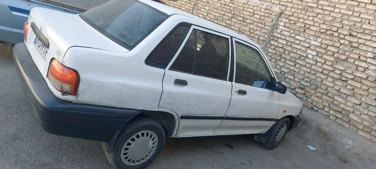 فروش یک دستگاه پراید مدل۸۲|خودرو سواری و وانت|لنجان, |دیوار