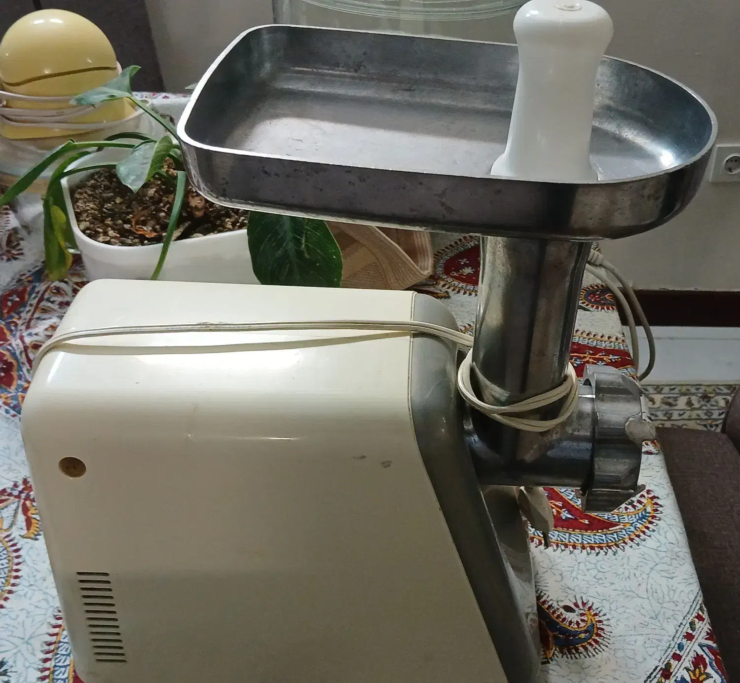 چرخ گوشت خانگی کارکرده|سایر لوازم برقی|تهران, نظام‌آباد|دیوار