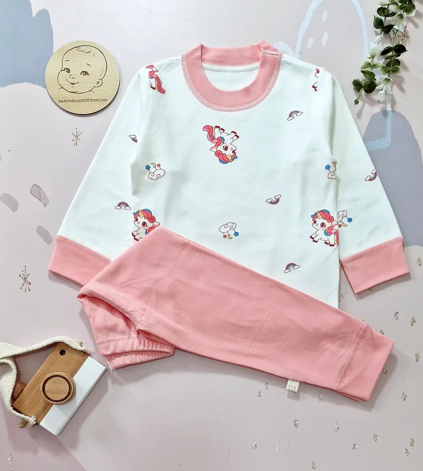 لباس های نوزادی ترک و وارداتی|کفش و لباس بچه|تهران, فلسطین (میدان انقلاب)|دیوار