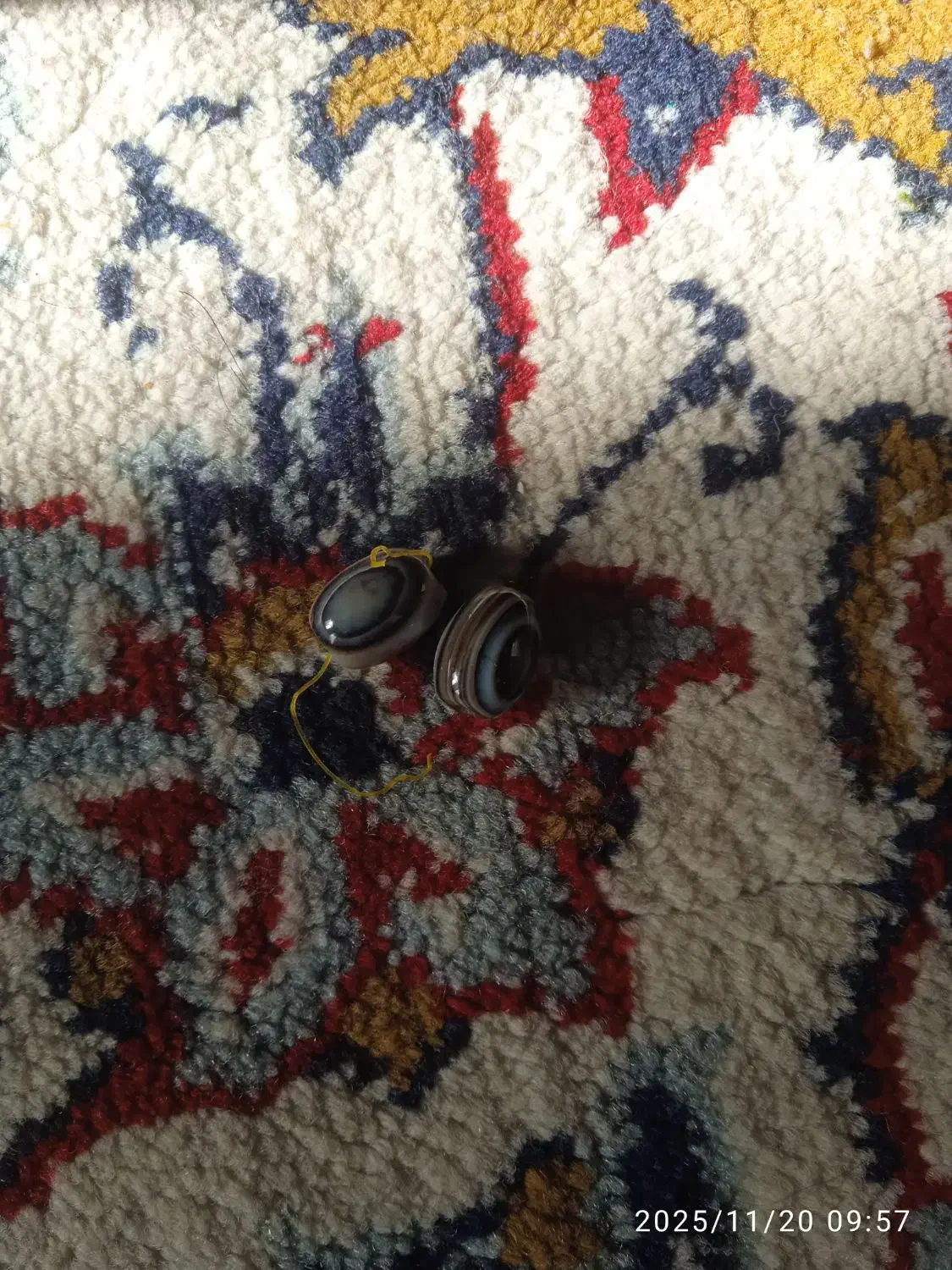 سلام کسی میدونی این مهره چی هست|کلکسیون اشیاء عتیقه|امیرآباد, |دیوار