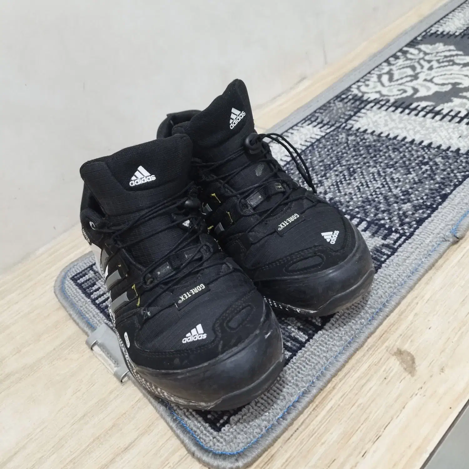 کتونی ارجینال|کیف، کفش، کمربند|هشتگرد, شهرک راه آهن|دیوار