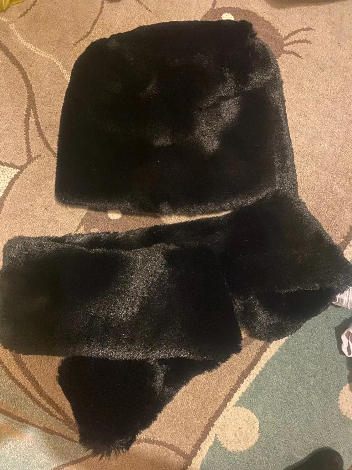 کلاه|لباس|شهریار, شهرک شاهد|دیوار