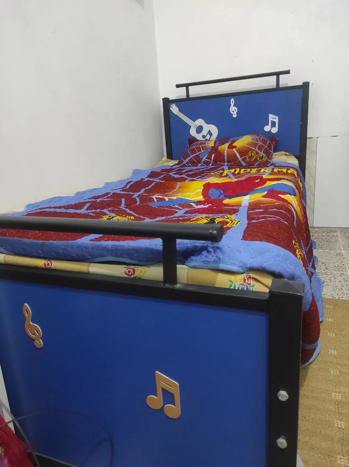 تخت یک نفره و میز|تخت و سرویس خواب|اندیمشک, |دیوار