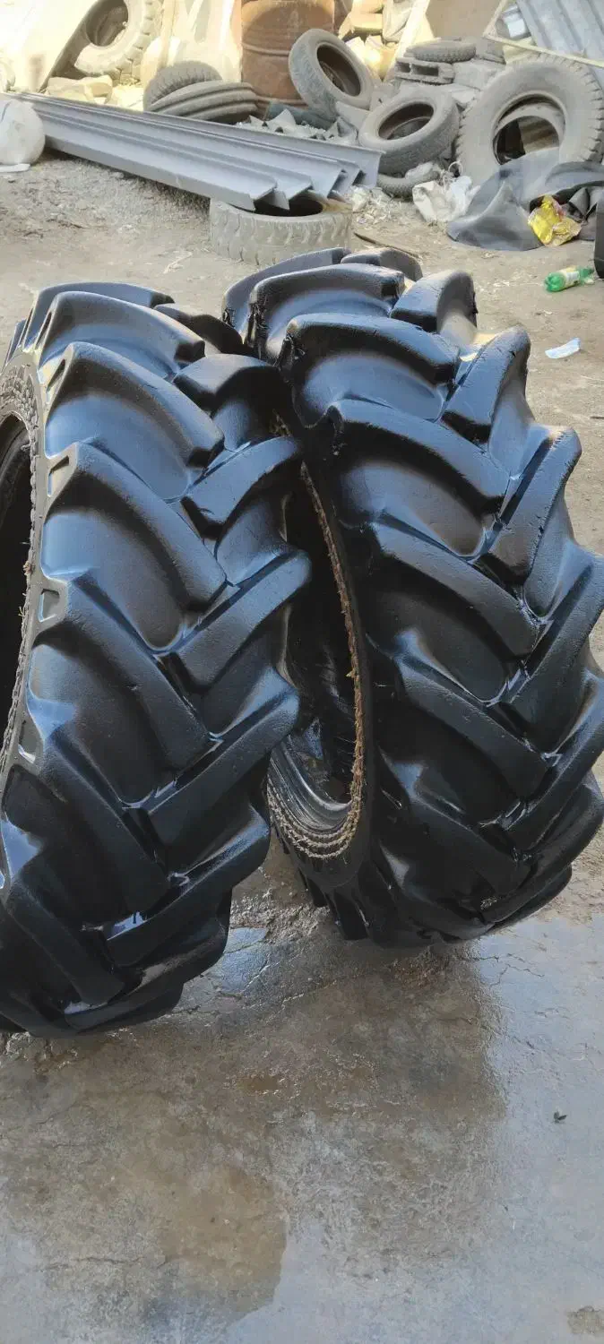 لاستیک جلوتراکتور جفت|قطعات یدکی و لوازم جانبی|دهگلان, |دیوار