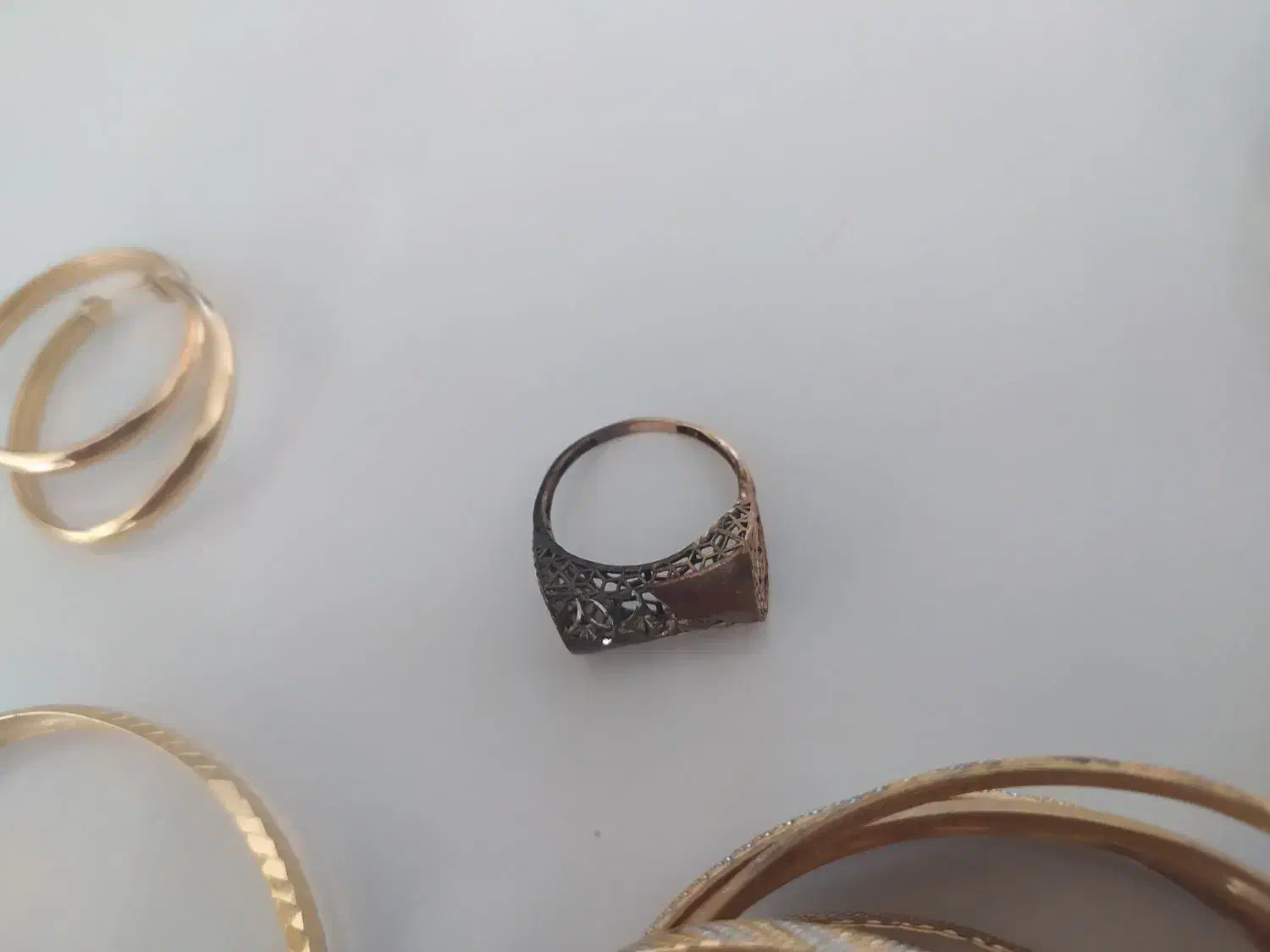 ۱۸عیار ۱۰۰ بالای تابلو. همش نو استفاده نشده|جواهرات|شیراز, سینما سعدی|دیوار