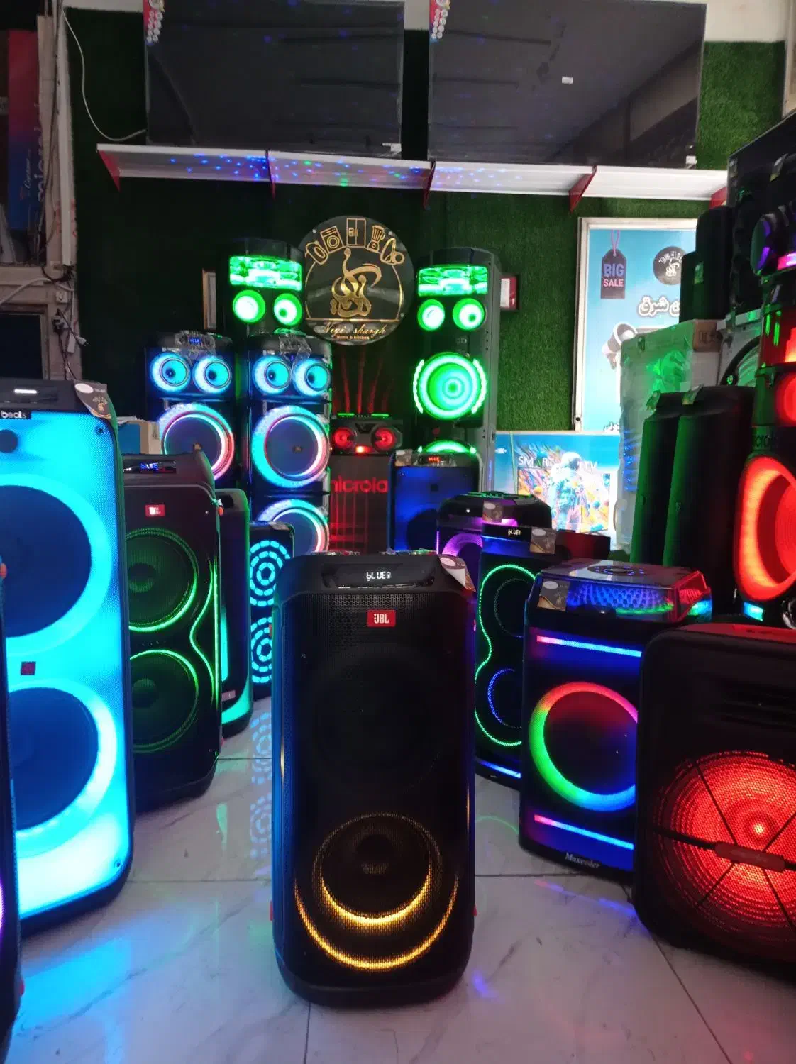 اسپیکر jbl جفتی برقی رقص نور شیشه ای|صوتی و تصویری|تهران, شمیران‌نو|دیوار