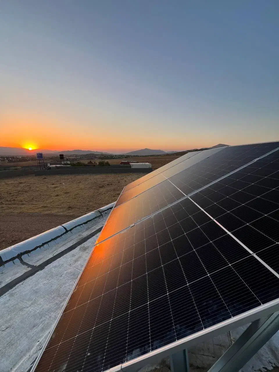 برق رایگان / پکیج خورشیدی|مصالح و تجهیزات ساختمان|شیراز, دانشگاه شیراز|دیوار