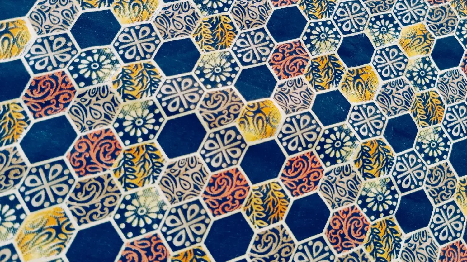 پارچه|لباس|زاهدان, |دیوار