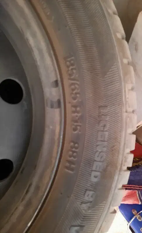 رینگ ولاستیک|قطعات یدکی و لوازم جانبی|اصفهان, شاه پسند|دیوار